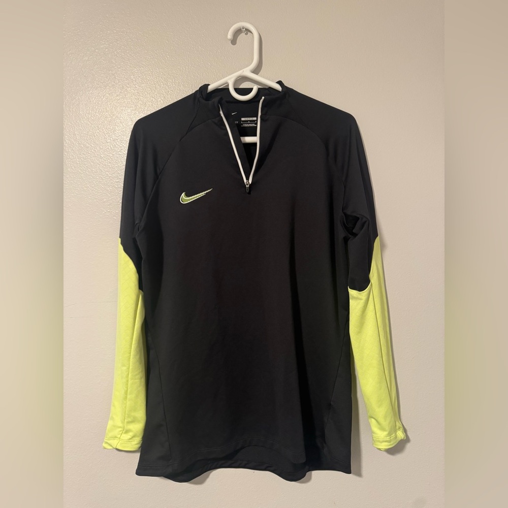 Nike Quarter Zip Dri-Fit